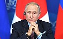 По окончании российско-японских переговоров Владимир Путин и Синдзо Абэ сделали заявления для прессы. Фото ТАСС