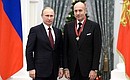 Орденом «За заслуги перед Отечеством» III степени награждён композитор, член Международного союза деятелей эстрадного искусства Игорь Крутой.