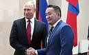 С Президентом Монголии Халтмагийн Баттулгой. Фото Сергея Куксина, «Российская газета»