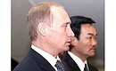 С Президентом Монголии Нацагийном Багабанди.