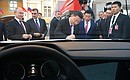 С Председателем Китайской Народной Республики Си Цзиньпином на презентации реализованного инвестиционного проекта по строительству автомобильного завода «Хавейл».