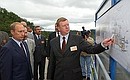 Председатель правления РАО «ЕЭС России» Анатолий Чубайс рассказал главе государства о работе Бурейской ГЭС.
