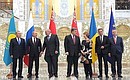 Перед началом встречи глав государств Таможенного союза с Президентом Украины Петром Порошенко в присутствии представителей Европейского союза.