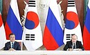 Press statements following Russian-South Korean talks. Photo: TASS