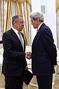 Министр иностранных дел России Сергей Лавров и госсекретарь США Джон Керри.
