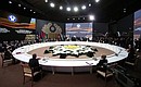 Заседание Совета глав государств СНГ в расширенном составе. Фото Константина Завражина