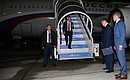 Vladimir Putin arrives in Vladivostok on a working trip. The President is welcomed by Deputy Prime Minister and Presidential Plenipotentiary Envoy to the Far Eastern Federal District Yury Trutnev and Governor of the Primorye Territory Oleg Kozhemyako. Photo: TASS