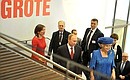 Vladimir Putin and Queen Beatrix of the Netherlands at the exhibition, Peter the Great: the Inspired Tsar.