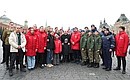 With representatives of public and youth organisations who took part in the flower-laying ceremony at the monument to Kuzma Minin and Dmitry Pozharsky.