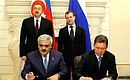 Gazprom CEO Alexei Miller and State Oil Company of the Azerbaijan Republic (SOCAR) President Rovnag Abdullayev (left) in the presence of Dmitry Medvedev and President of Azerbaijan Ilham Aliyev signed an agreement between Gazprom Export and SOCAR.