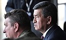 Наблюдение за основным этапом стратегических командно-штабных учений «Центр-2019». Президент Киргизии Сооронбай Жээнбеков.