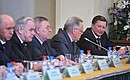 На совместном заседании наблюдательного, попечительского и общественного советов по изданию Православной энциклопедии.