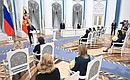 Церемония вручения государственных наград по случаю Международного женского дня. Фото Ильи Питалёва, МИА «Россия сегодня»
