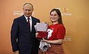 С лауреатом международной премии #МыВместе в номинации «Волонтёр года» Ольгой Золотухиной.