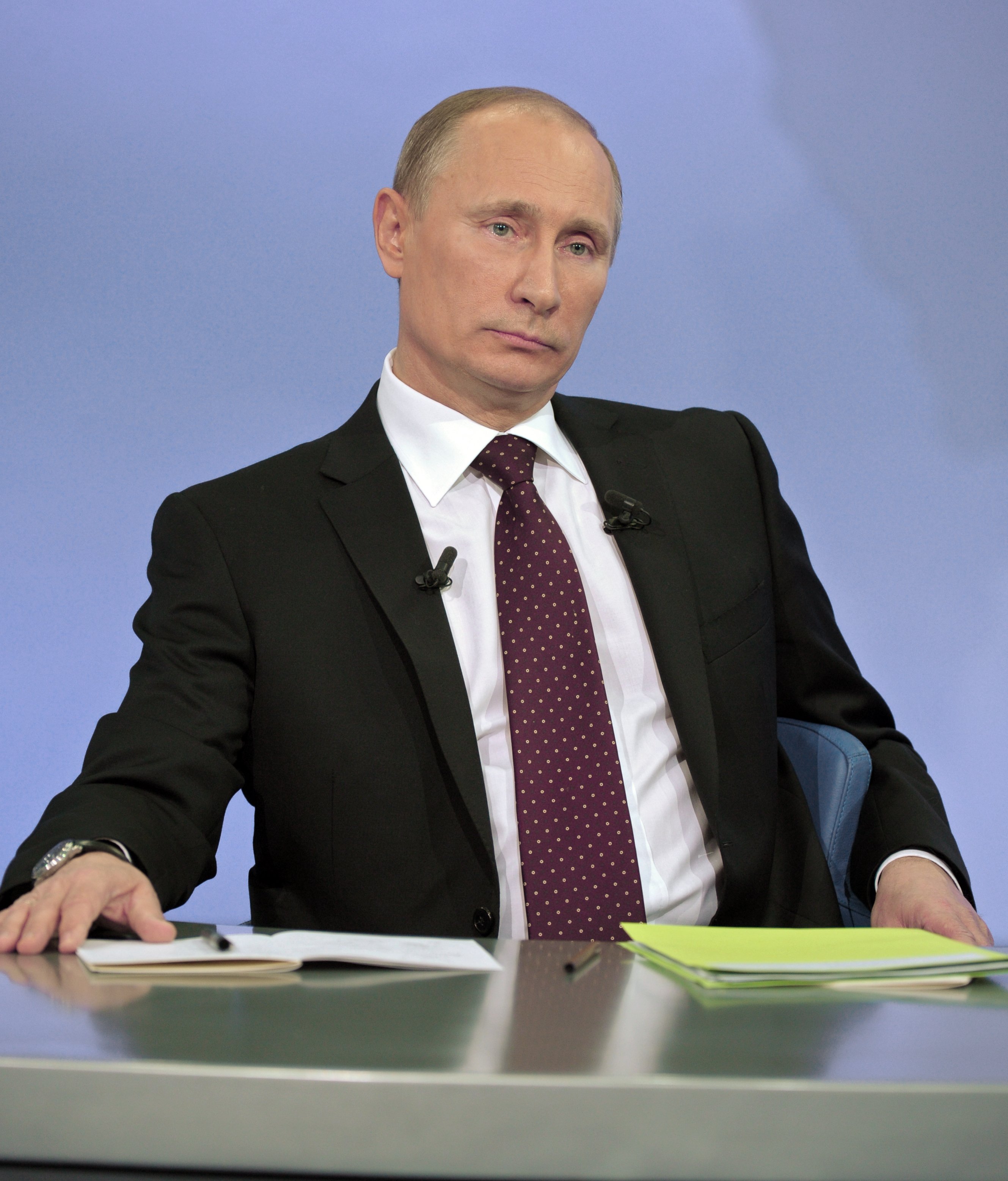 M5358 Vladimir Putin UNSIGNED photograph President of Russia NEW IMAGE 