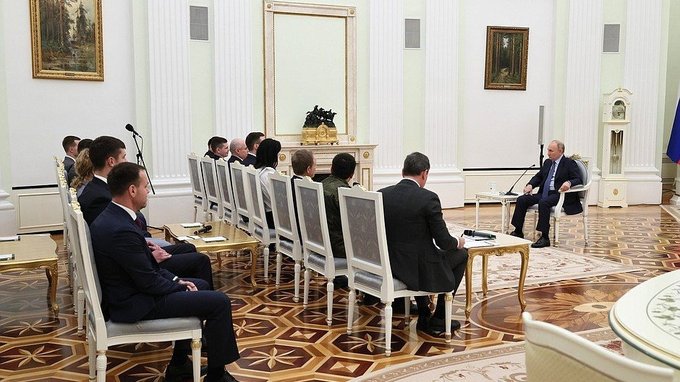 Встреча с победителями конкурса «Лидеры России»