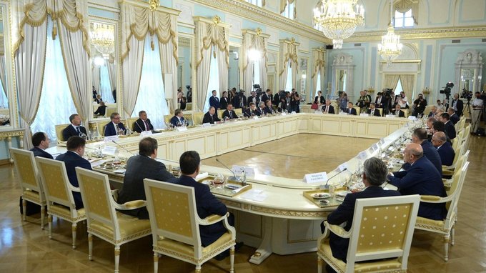 Встреча с представителями деловых кругов России и Турции