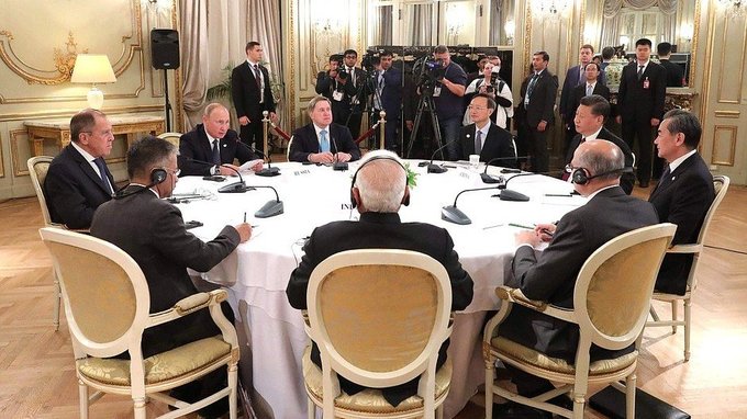 Встреча в формате «Россия-Индия-Китай»