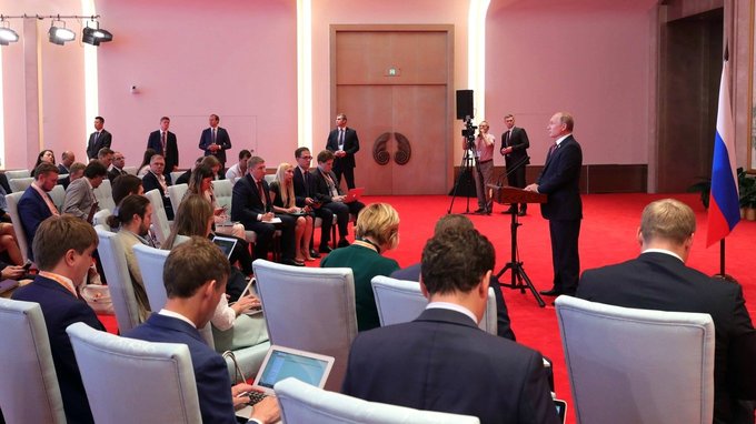 Владимир Путин ответил на вопросы журналистов