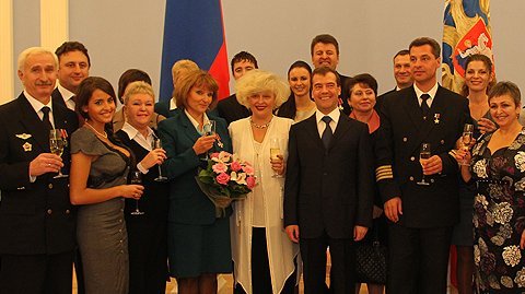 Церемония награждения экипажа «Ту-154»
