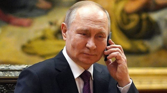 Владимир Путин поговорил по телефону с Александрой Титаренко