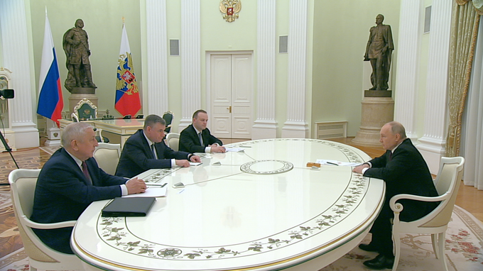 Встреча с кандидатами на должность Президента России
