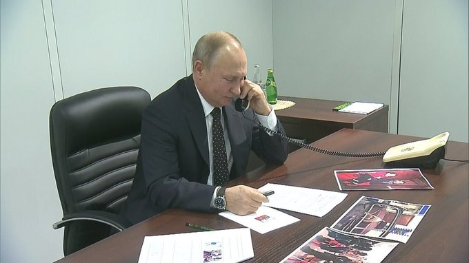 Президент поговорил по телефону с Вероникой Макаровой, ставшей одной из участниц проекта «Мечтай со мной»