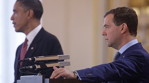 Церемония подписания российско-американского Договора о сокращении и ограничении СНВ и совместная пресс-конференция Дмитрия Медведева и Барака Обамы
