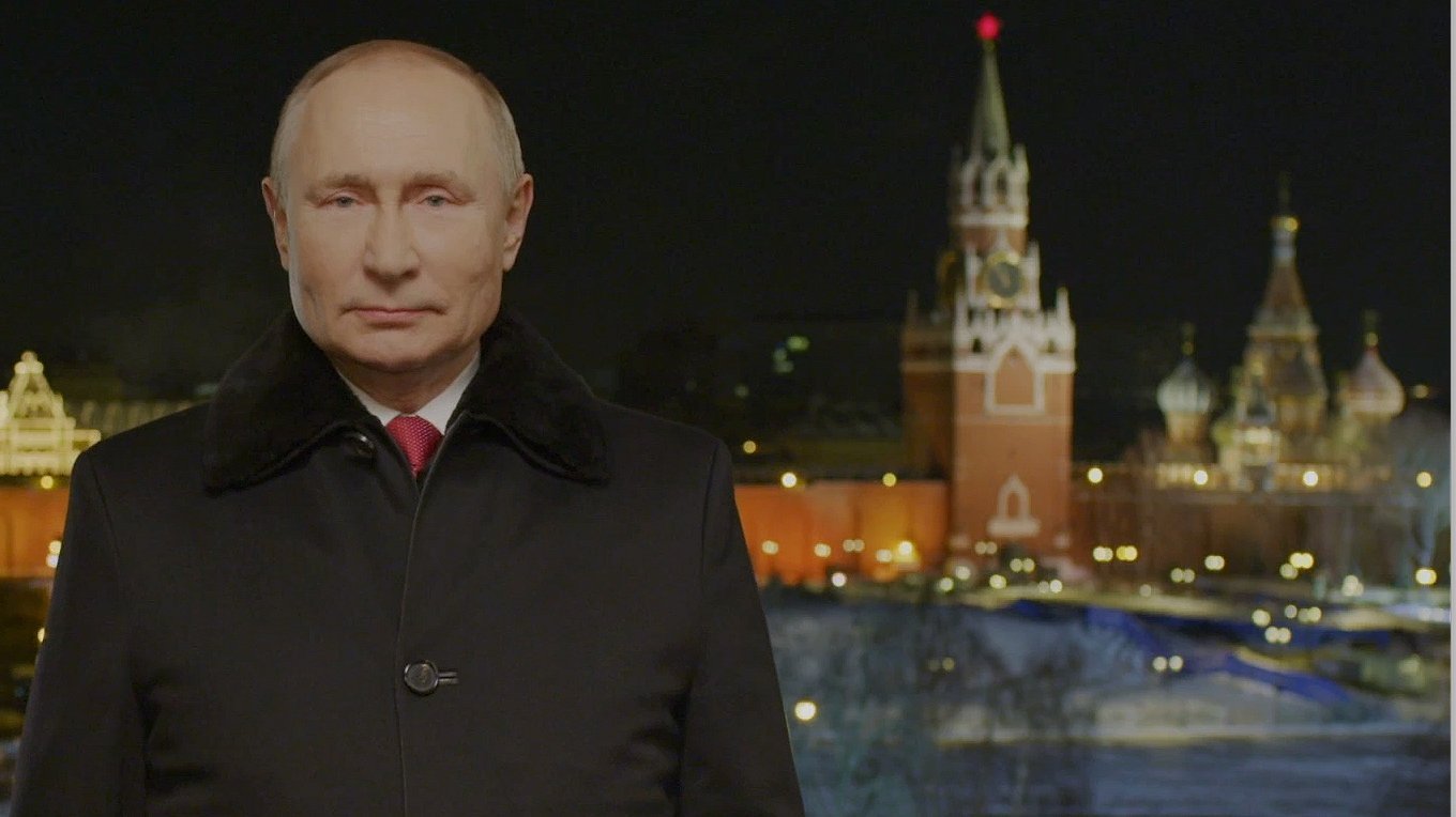 Владимир Путин выступил с новогодним обращением к россиянам - Российская газета