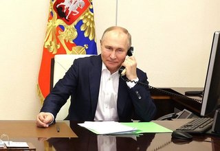 Владимир Путин поговорил по телефону с Агатой Былковой