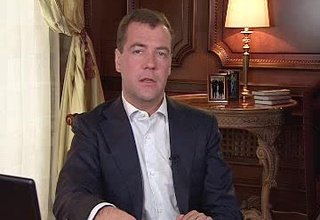 Очередная видеозапись в блоге Дмитрия Медведева посвящена ситуации в связи с глобальным финансовым кризисом