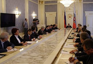 Выступление на совещании с членами Правительства и руководителями палат Федерального Собрания о бюджетной политике в 2011–2013 годах