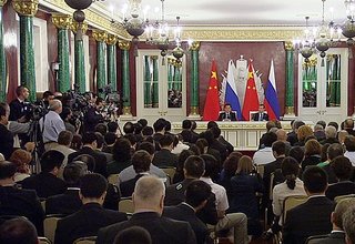 Пресс-конференция по итогам российско-китайских переговоров