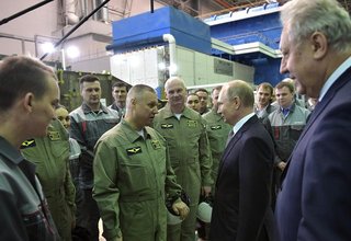 Беседа с рабочими Казанского авиационного завода имени С.П.Горбунова и пилотами самолёта «Ту-160М»