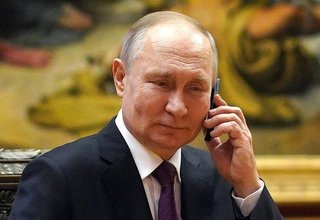 Владимир Путин поговорил по телефону с Александрой Титаренко